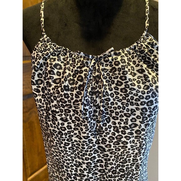 Secret Treasures Lingerie Gown Cheetah Print Size  Small Sexy Silky Elegant - Picture 3 of 8